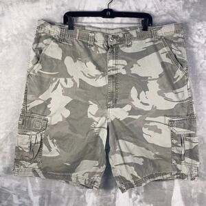 Wrangler Originals Cargo Shorts Men's Camo Print Relaxed Fit Size 46